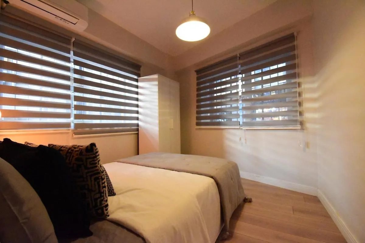 Stunning Apt Near Metro - Ym 2 Istanbul 0*,