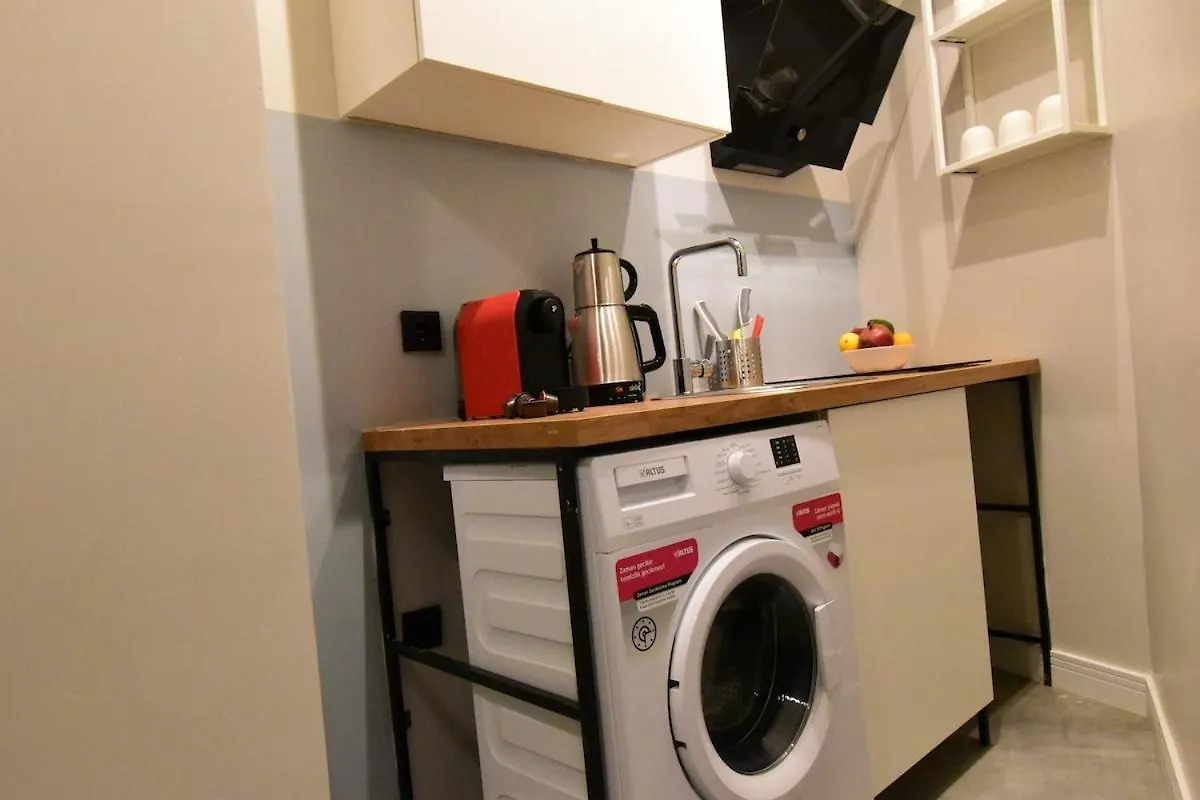 Stunning Apt Near Metro - Ym 2 Istanbul