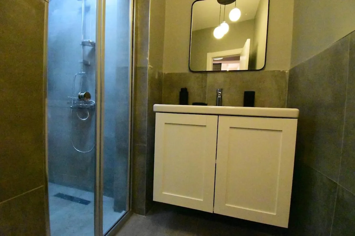Apartment Stunning Apt Near Metro - Ym 2 Istanbul Türkei